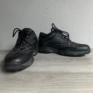 7.5 Oakley Men's Golf Shoes